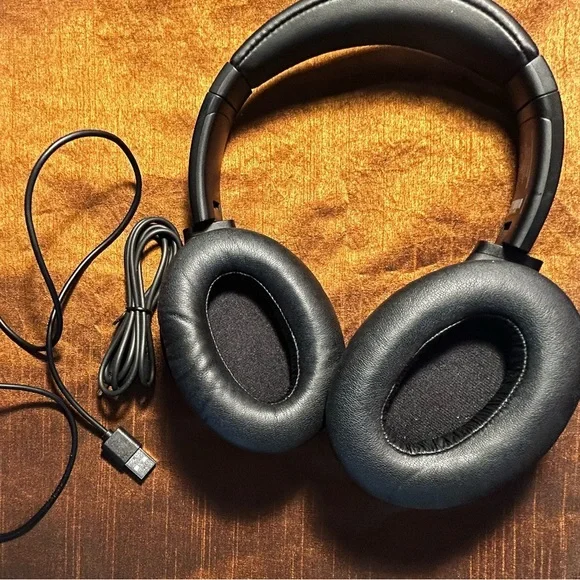 TaoTronics SoundSurge 90 Active Noise Cancelling wireless stereo Headphones - Picture 2 of 9